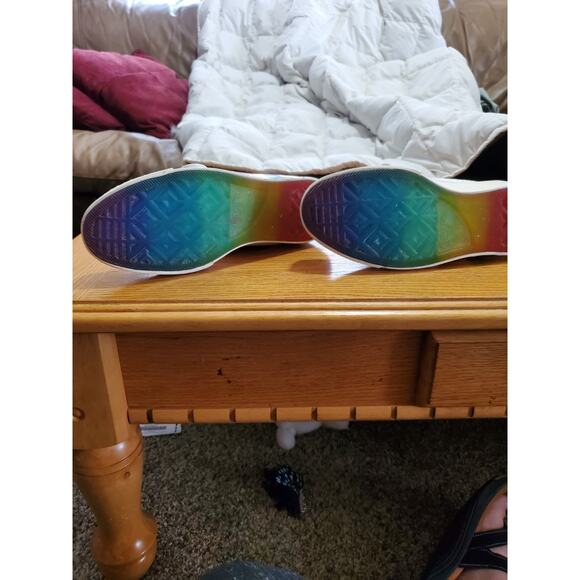 Converse Chuck Taylor High-Top Sneakers – Unisex – Size Men's 6 / Women's 8 - Picture 11 of 11